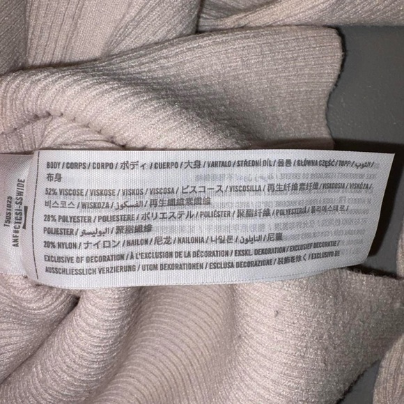 Abercrombie & Fitch Beige V-Neck Cardigan - Picture 7 of 8